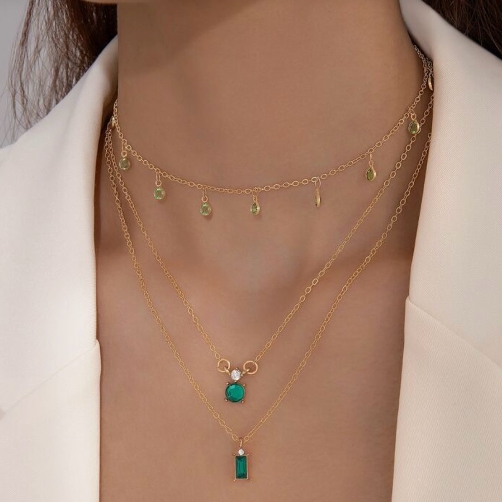 ⚠️Clearance Elegant 3pcs Gold and Green Rhinestone Layered Necklace Set